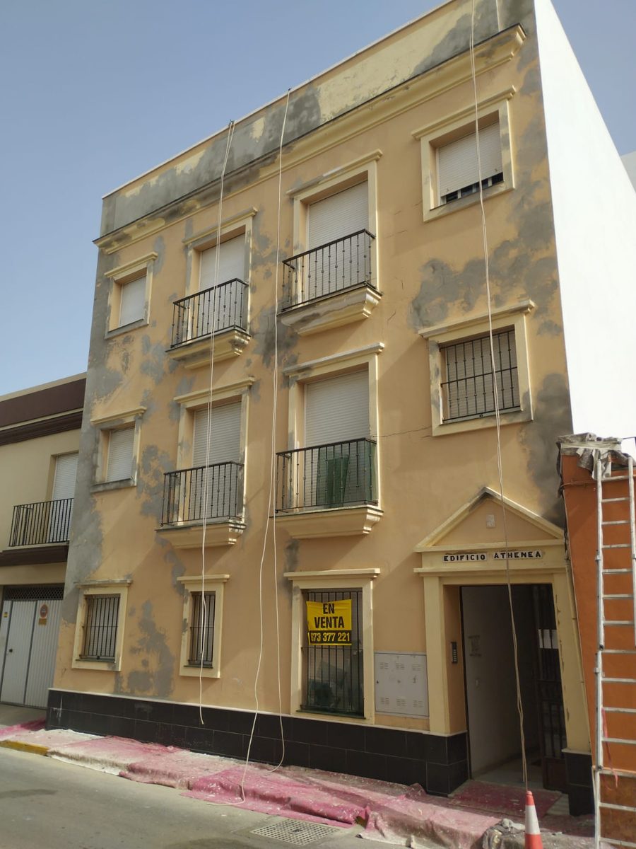Edificio Athenea antes en Chiclana